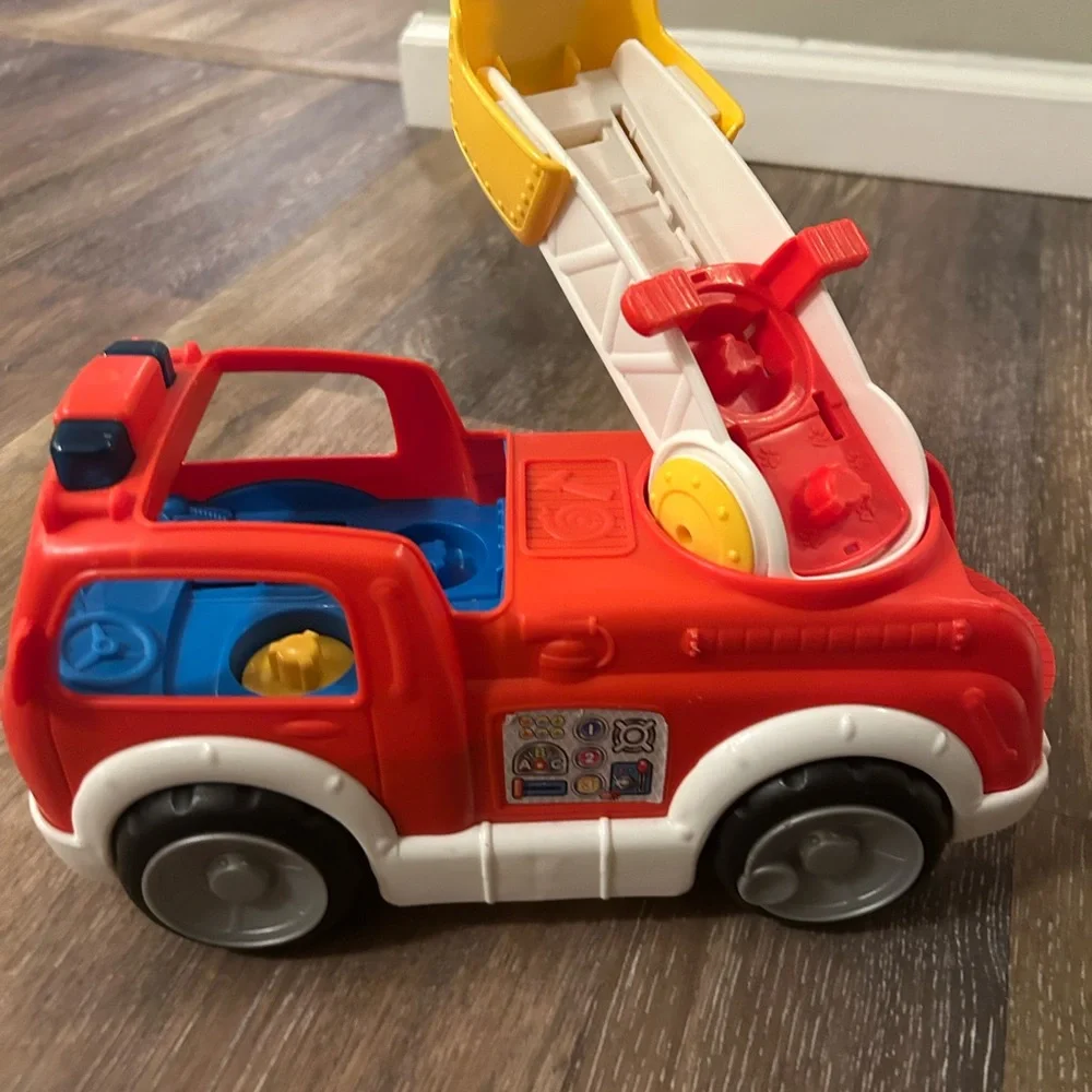 Fisher Price Little People musical fire truck as is. Works